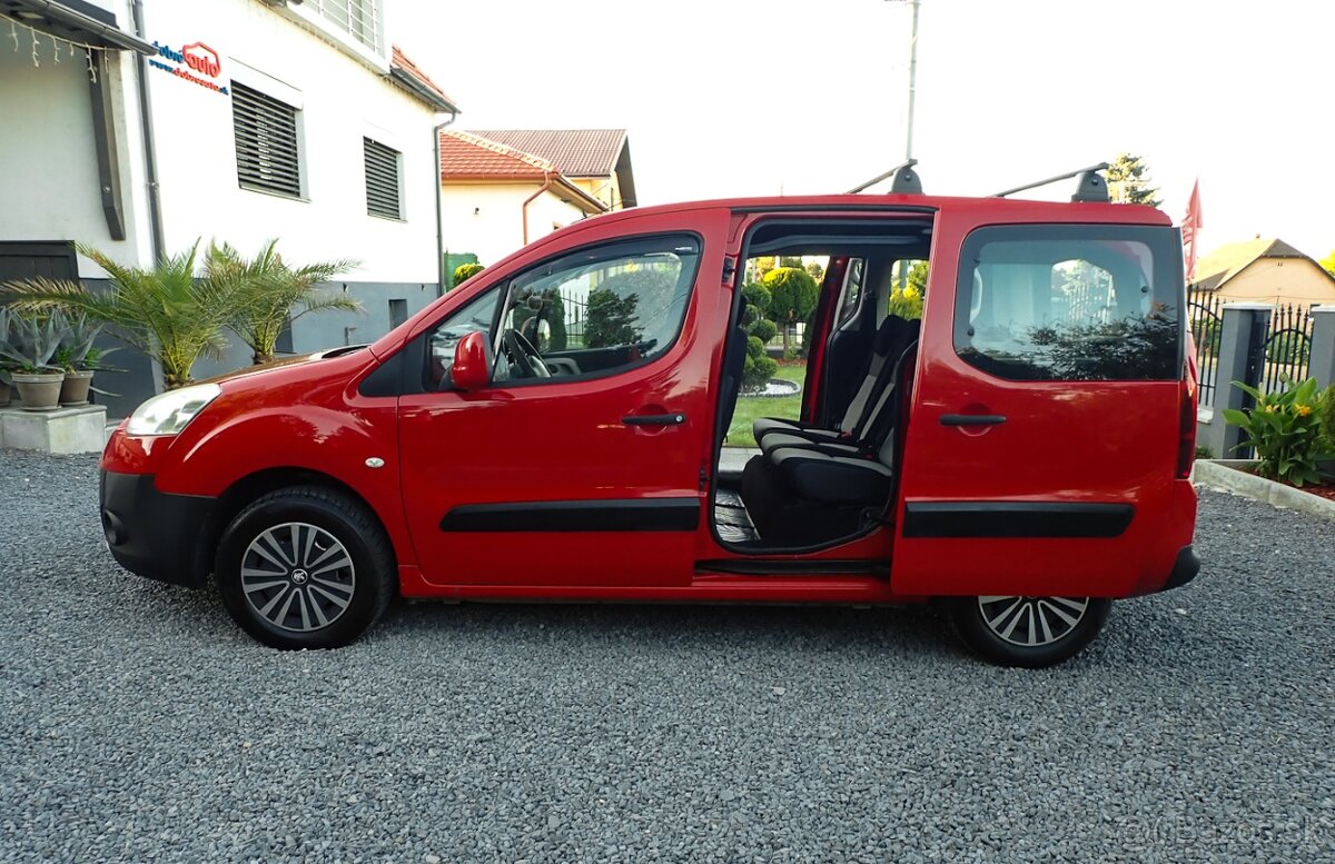 PEUGEOT PARTNER TEPEE 1.6 BENZIN 2013 - 147tis KM - 8