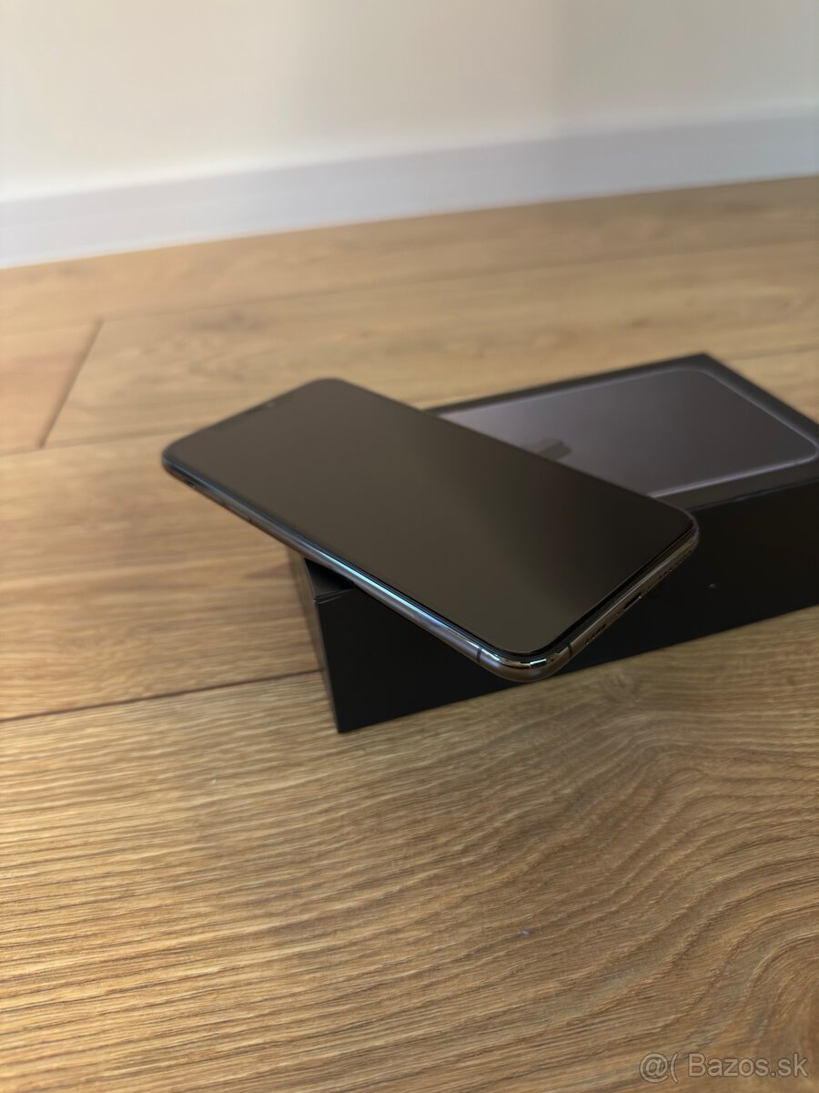 iPhone 11 Pro Max 512GB - 8