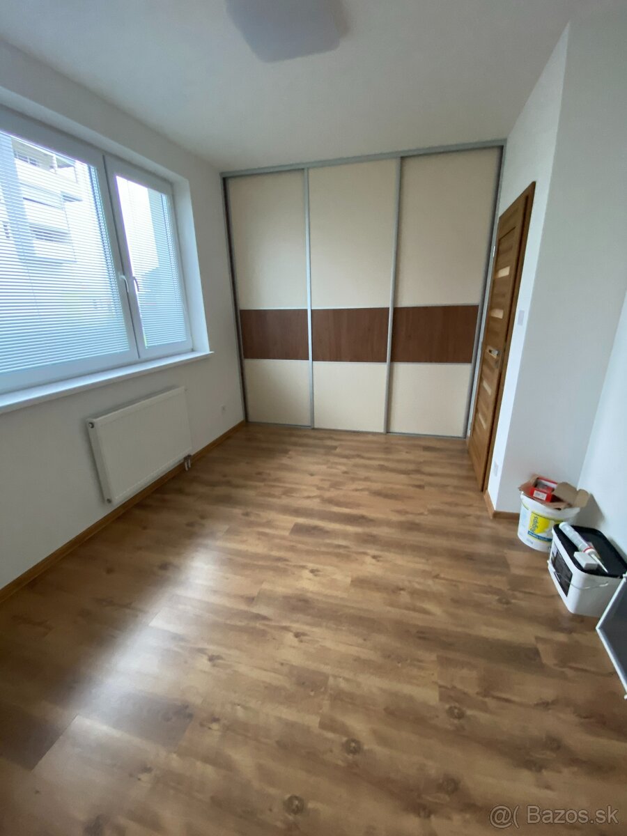 PRENÁJOM - 3 izb. byt, Narcisová, Michalovce - 8