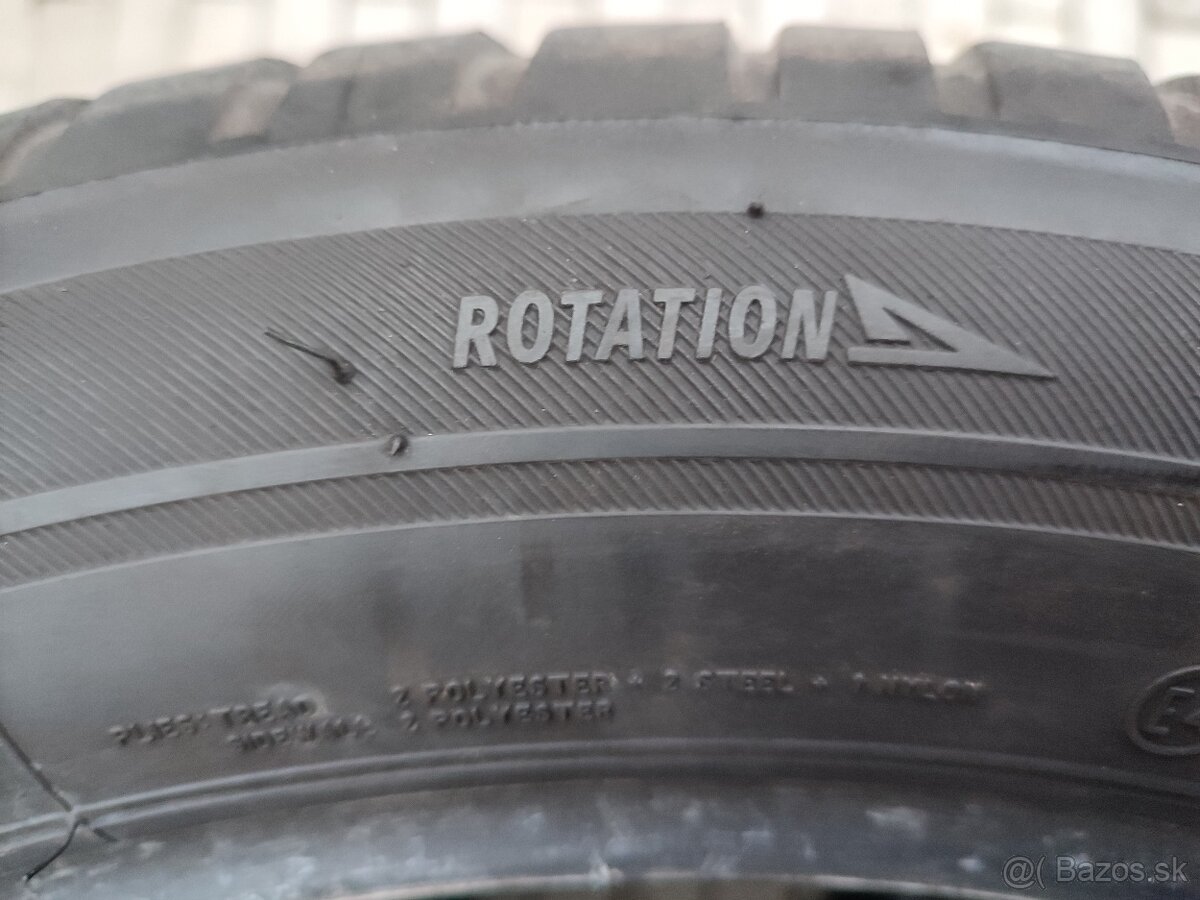 245/50R19 105V Bridgestone BLIZZAK LM001 - 8