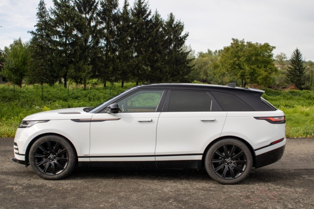 Land Rover RANGE ROVER VELAR HSE R-Dynamic 3.0 AWD - 8