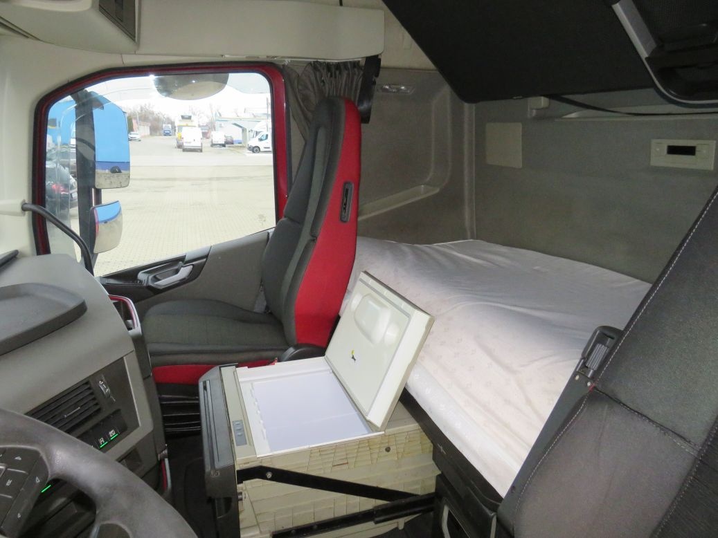 VOLVO FH 460 E6 MEGA – I-SHIFT – NOVÝ KATALYZÁTOR - 8