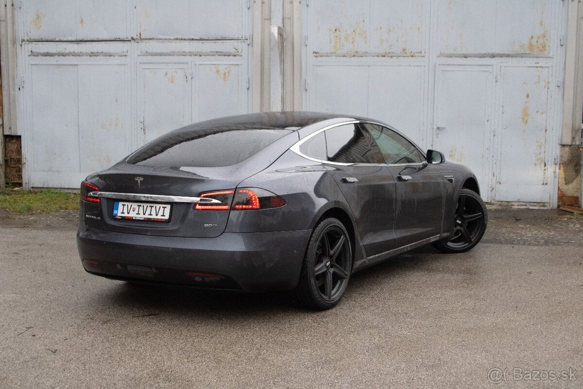 Tesla Model S 90 D, 386kW (2017) - 8