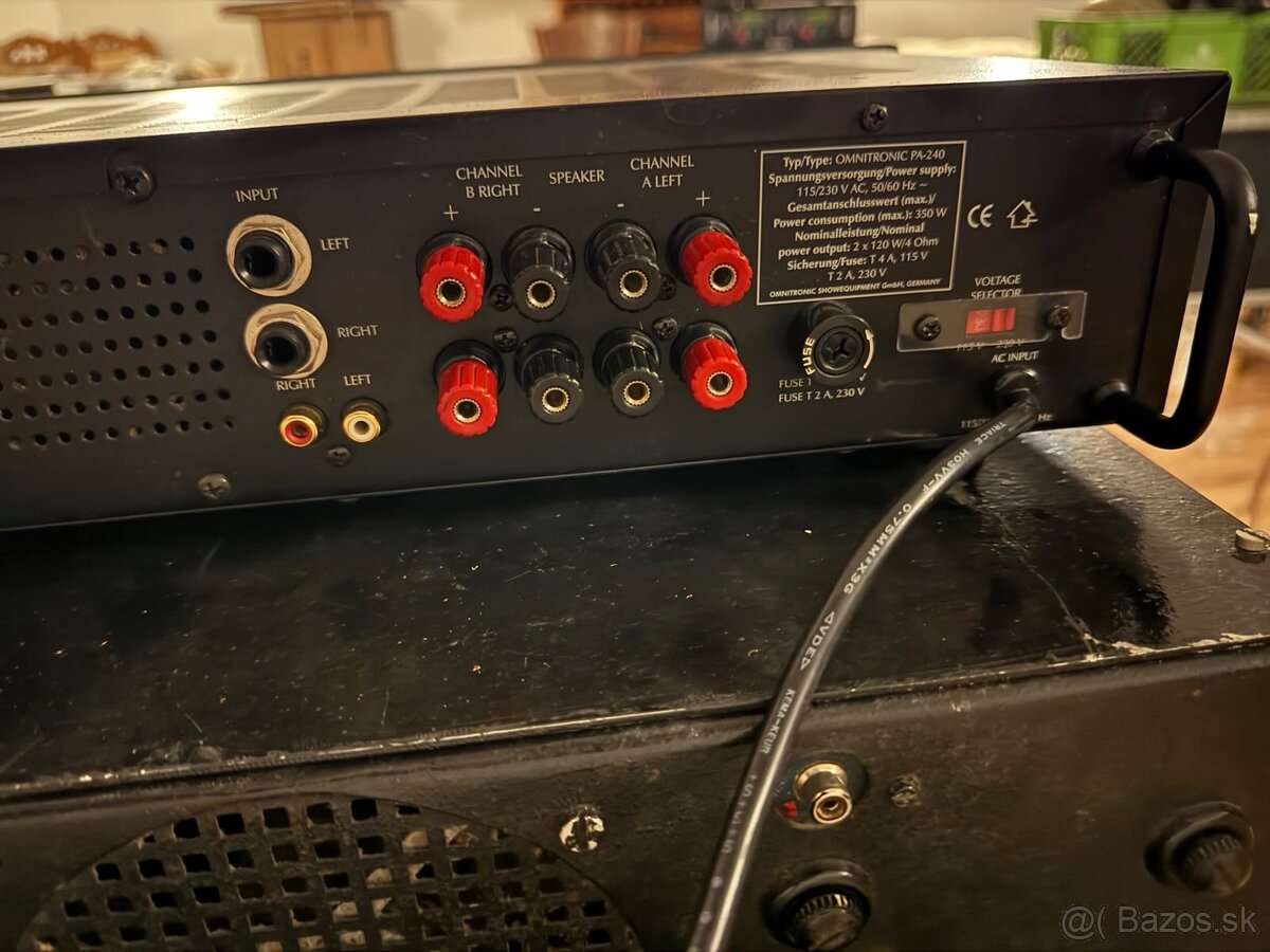 OMNITRONIC koncový zosilovač 2x500W - 8