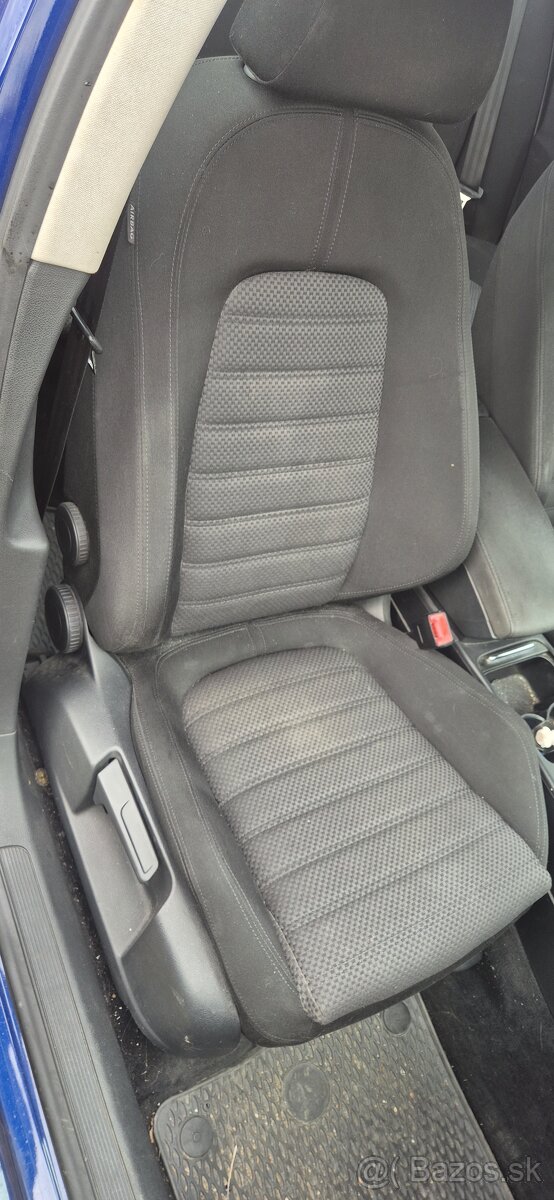 Volkswagen Passat 2.0tdi DSG - 8