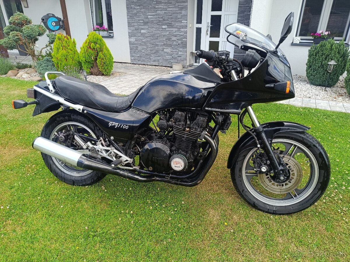 Kawasaki GPZ 1100 Unitrak - 8