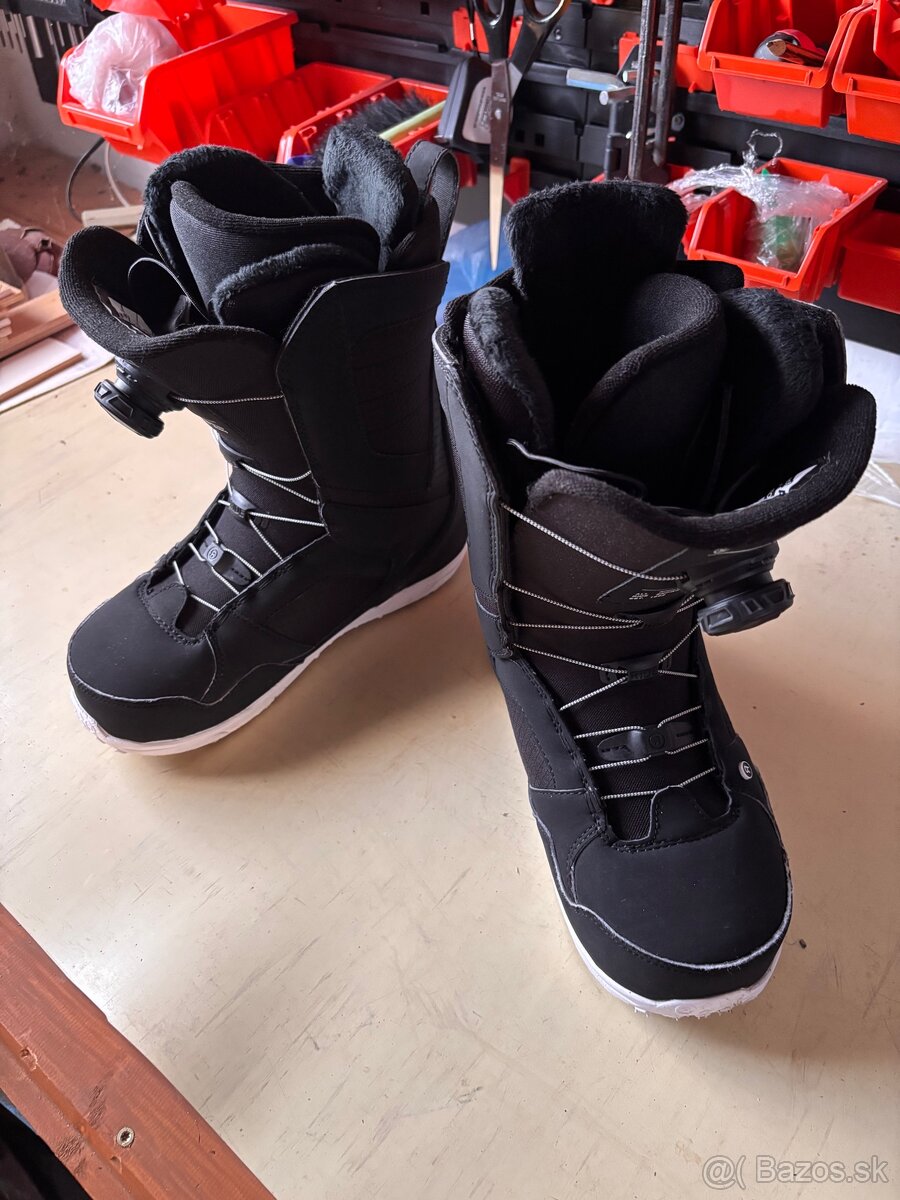 Snowboard s viazaním a topánkami RIDE - 8
