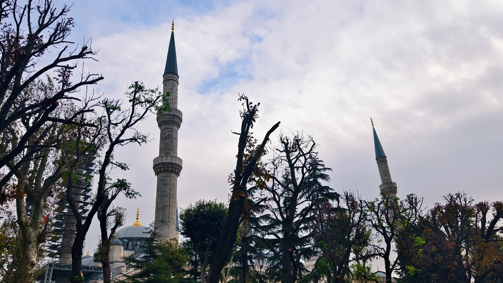 predám Vivo x100Pro - 8