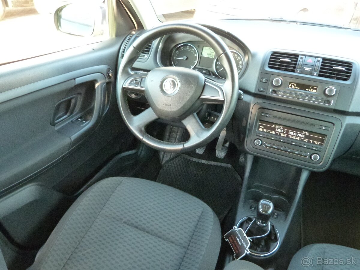 Škoda Roomster 1.2 TSI 105k Family - 8