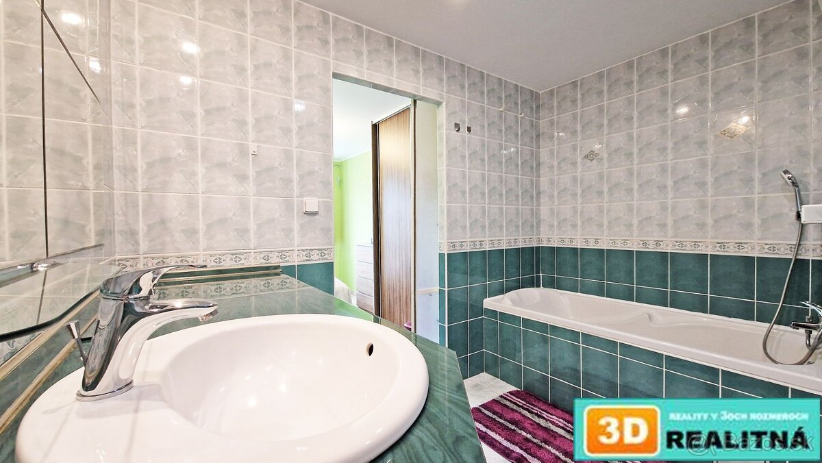 Na predaj trojizbový zrekonštr. byt 70,5 m2 - sídl. Zapotôčk - 8