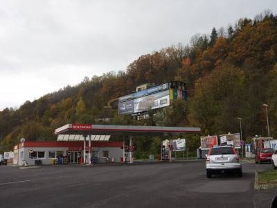 PREDAJ areálu (HALA s pozemkami ) 38.688 m2 na LUKRATÍVNOM M - 8