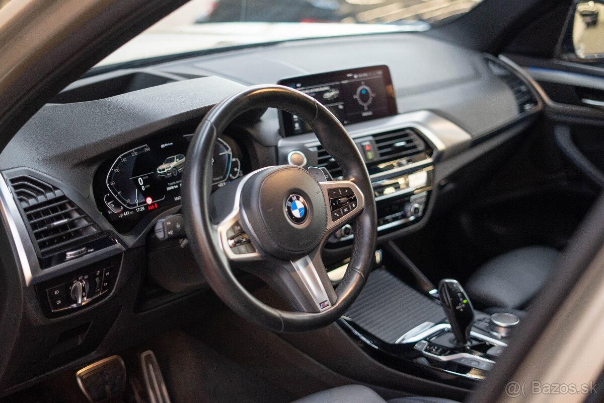 BMW X3 xDrive30e A/T - 8