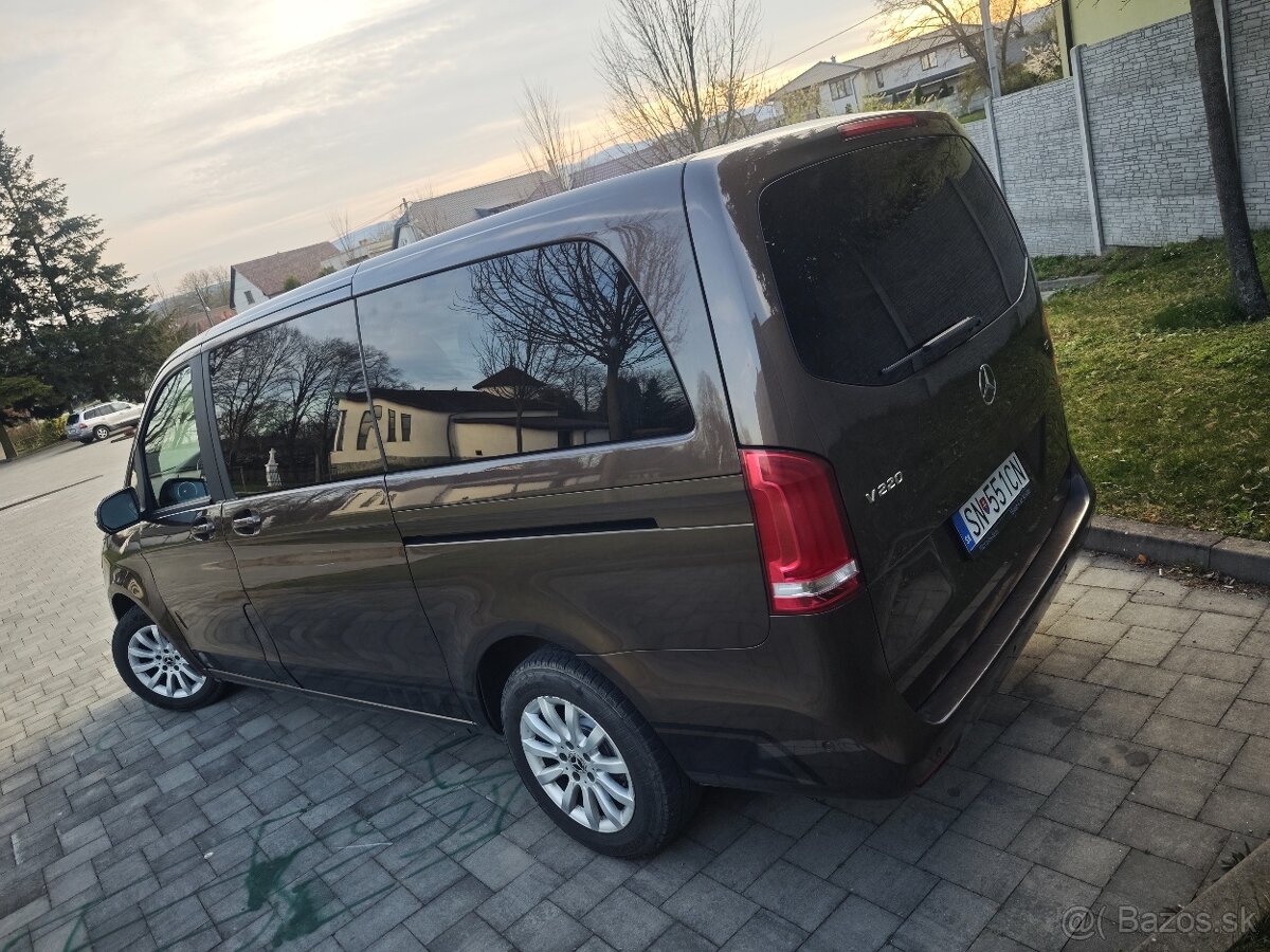 Mercedes-Benz V 220 lang 447 - 8