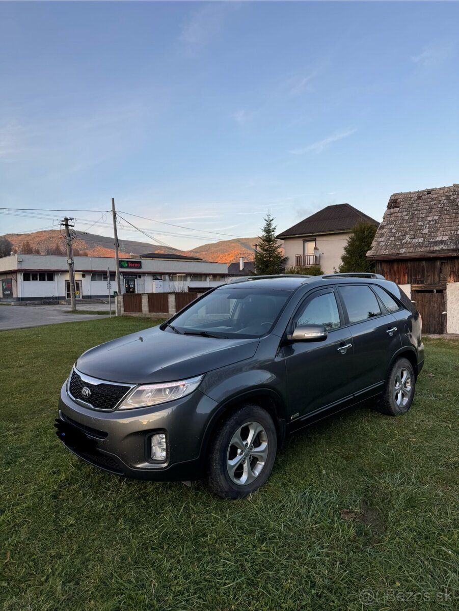 Kia Sorento 2.2 CRDI 4x4 A/T6 RV2015 - 8
