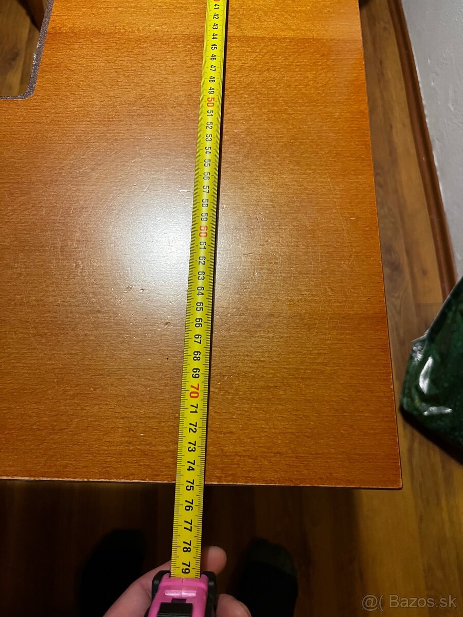 Jedálenský stôl - 8