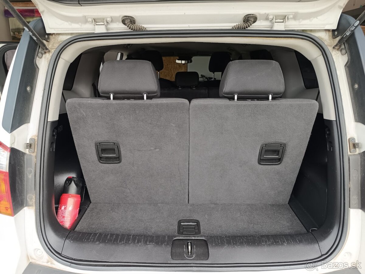Chevrolet Orlando, 7-miestne - 8