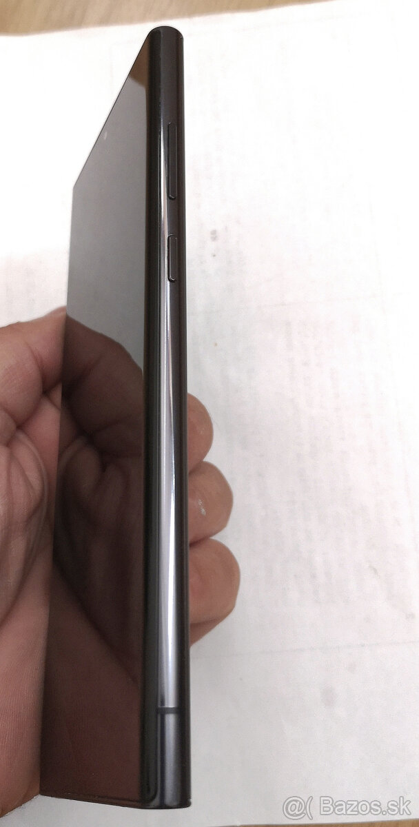 Samsung galaxy S22 Ultra,vyborny stav,super fotoaparat - 8