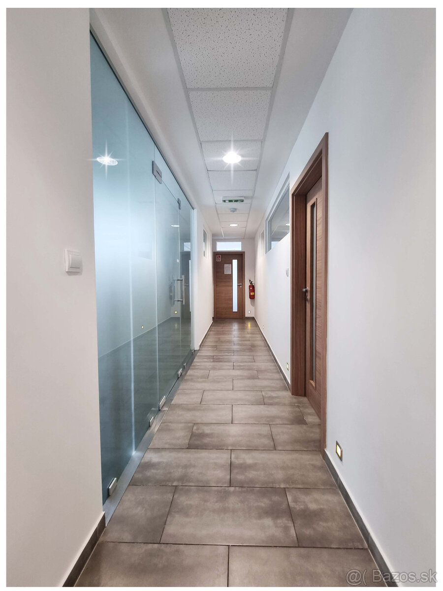 ADMINISTRATÍVNA BUDOVA, OBJEKT, Banská Bystrica, CENTRUM - 8