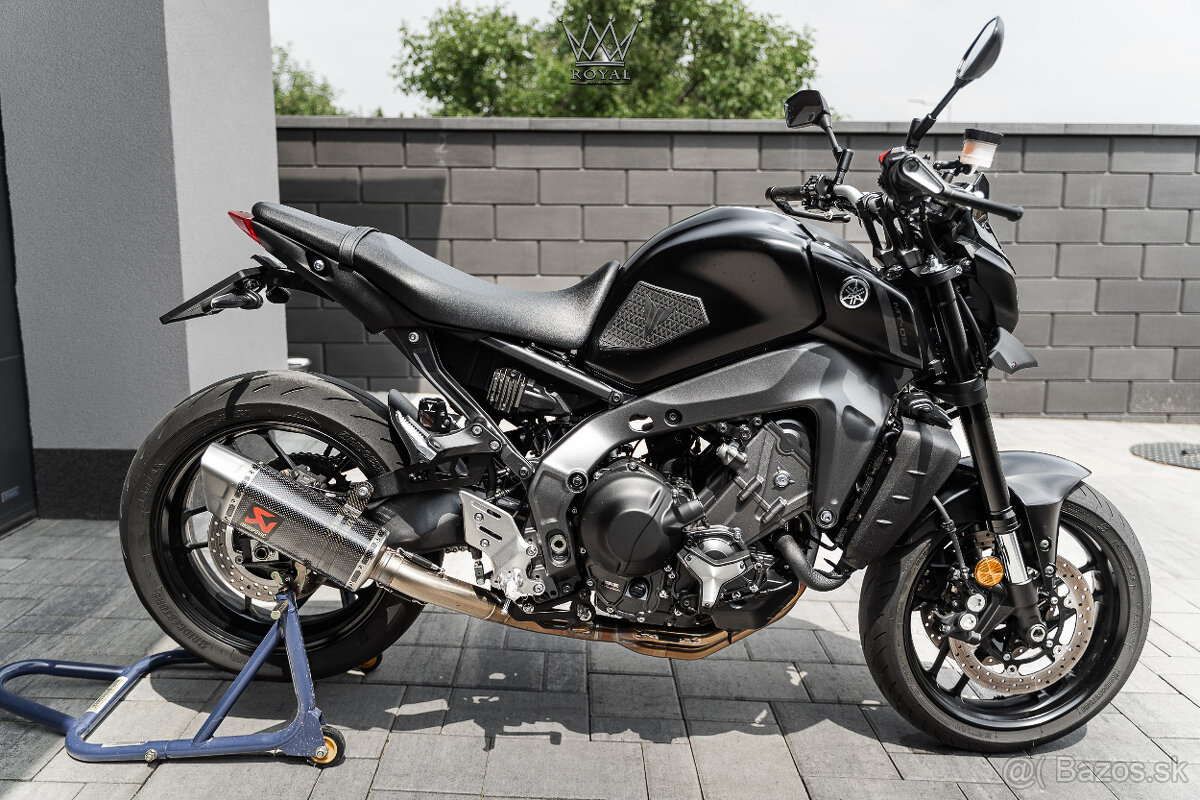 Yamaha MT-09 + Výfuk Akrapovič so zvodami - 8