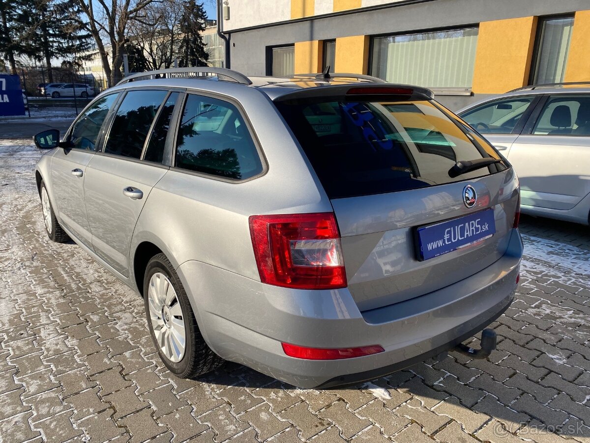ŠKODA OCTAVIA 1.6 TDI COMBI - 8
