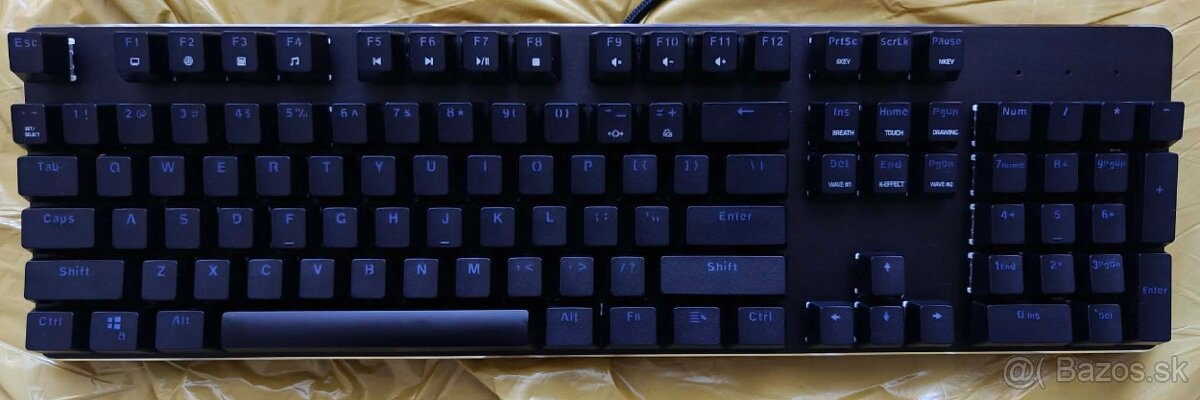Glorious GMMK Full Size RGB, Gateron Brown, US layout, kompl - 8