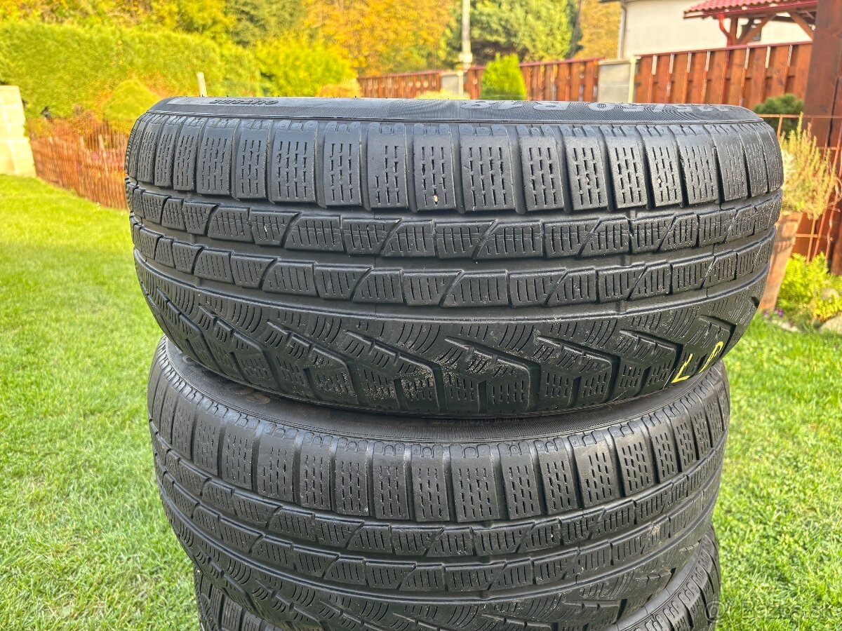Predavam zimne Pirelli 225/50/R18 - 8