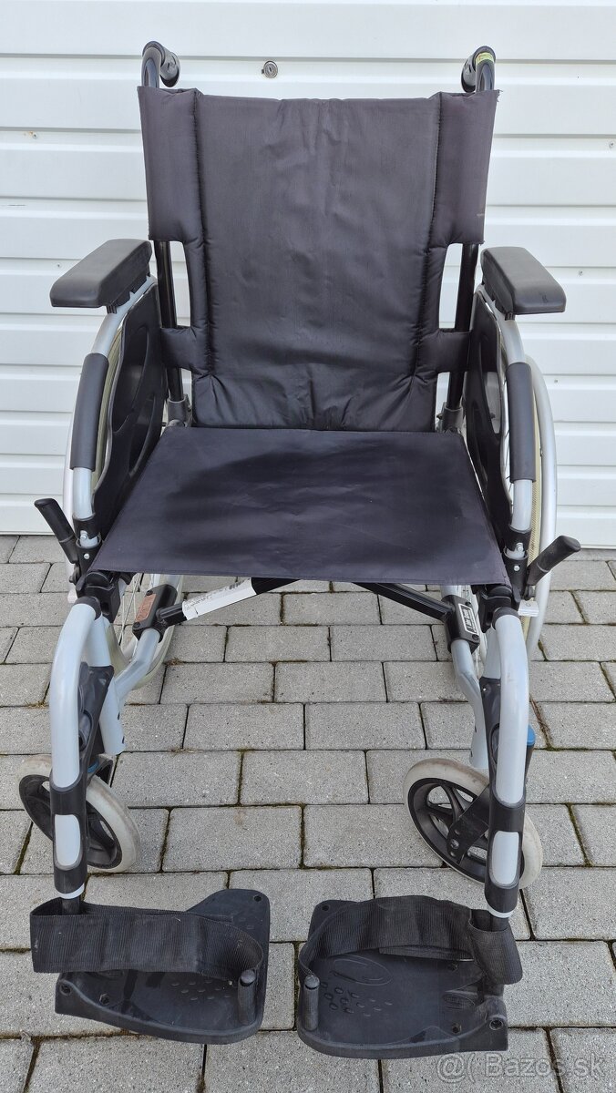 invalidny vozík 46cm odľahčený - 8