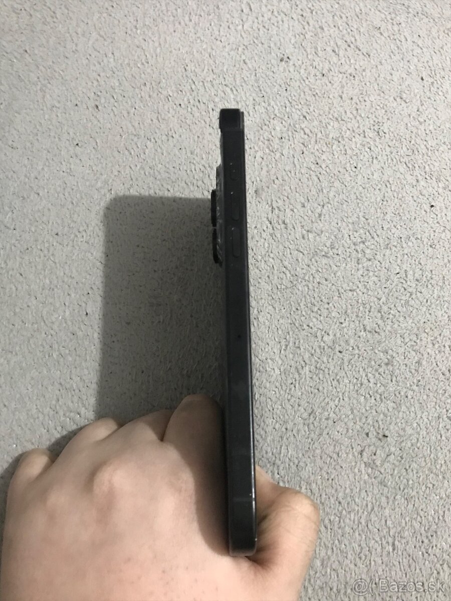 Predám Apple iPhone 16 PRO MAX 256GB Black Poškodený - 8