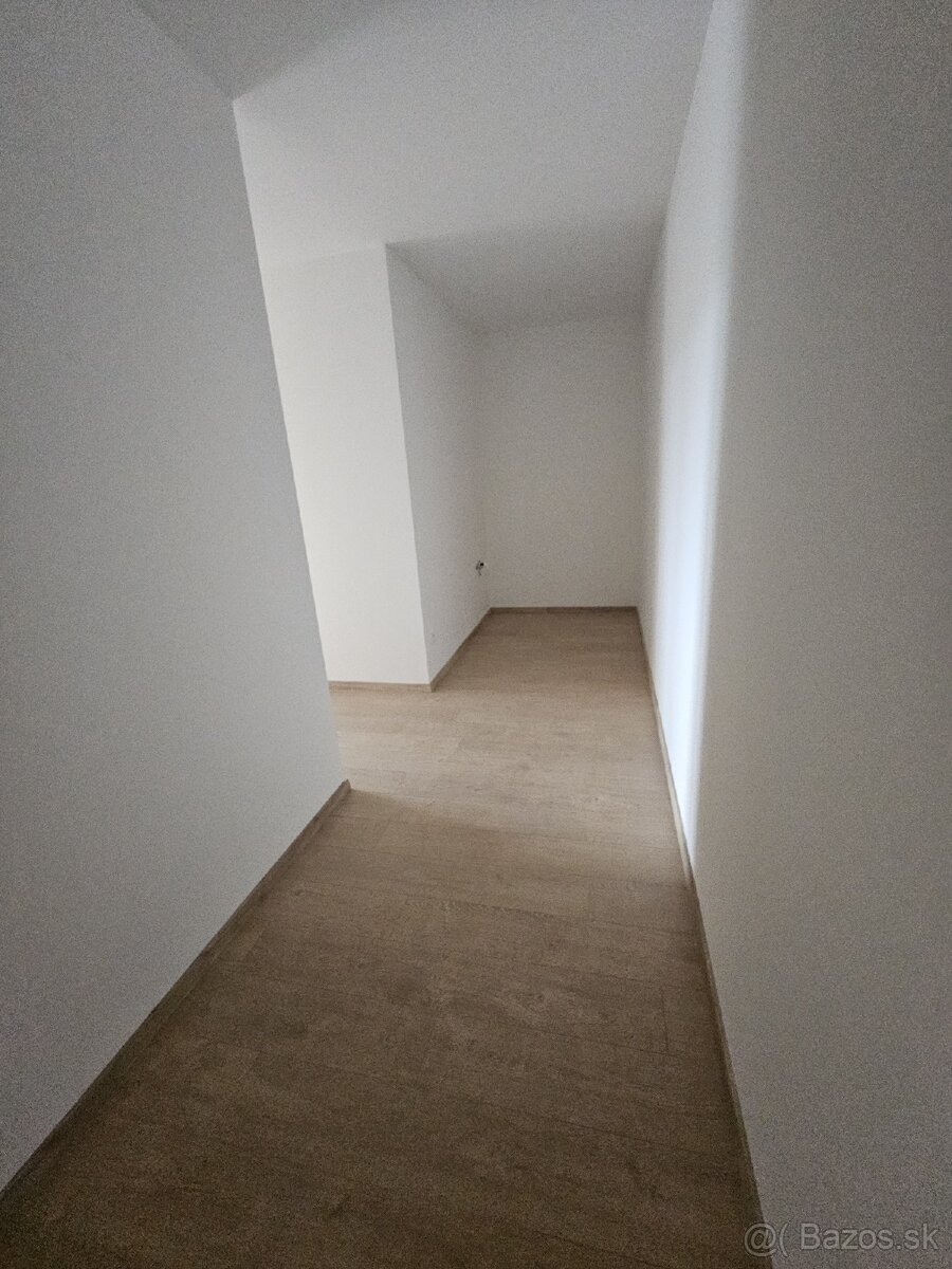 Prenájom 1- izbový byt Novostavba. - 8