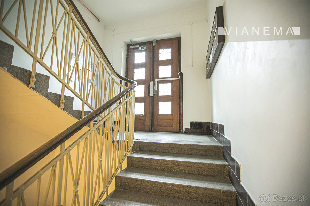 IBA U NÁS Staromestský 2i byt v pôv. stave,83 m², Holubyho. - 8