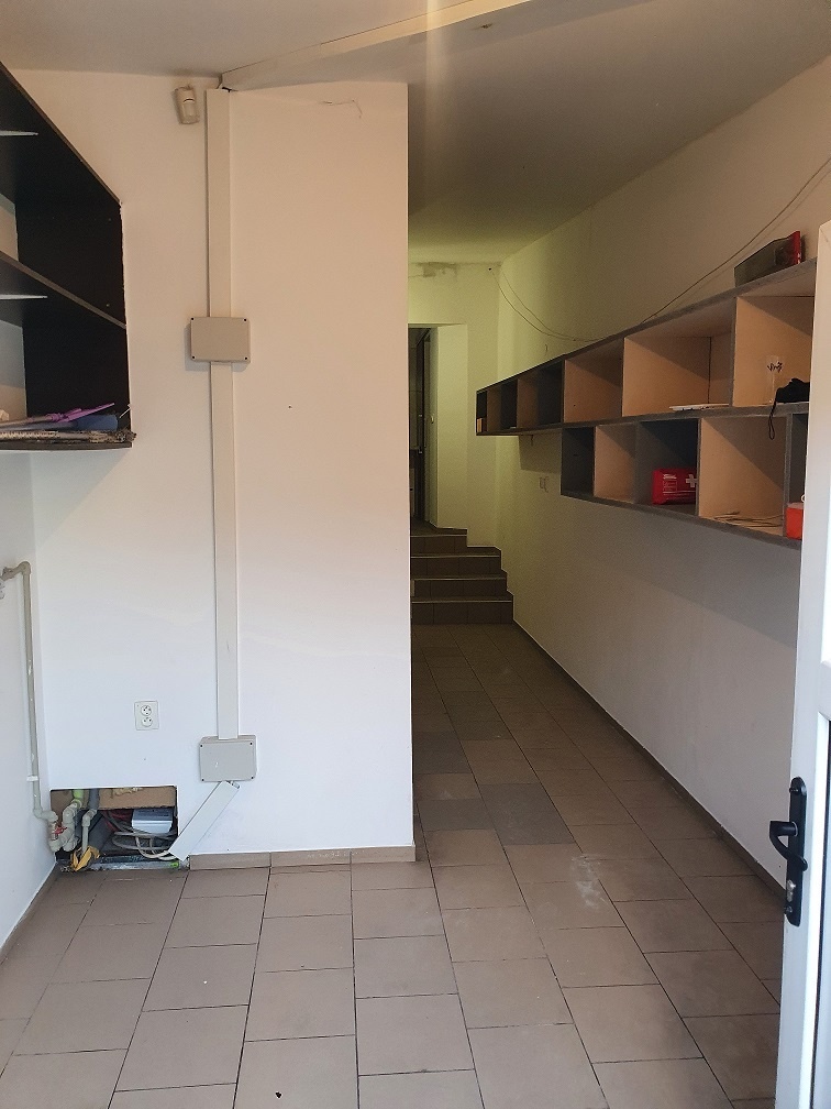 Priestor na prenájom - 8