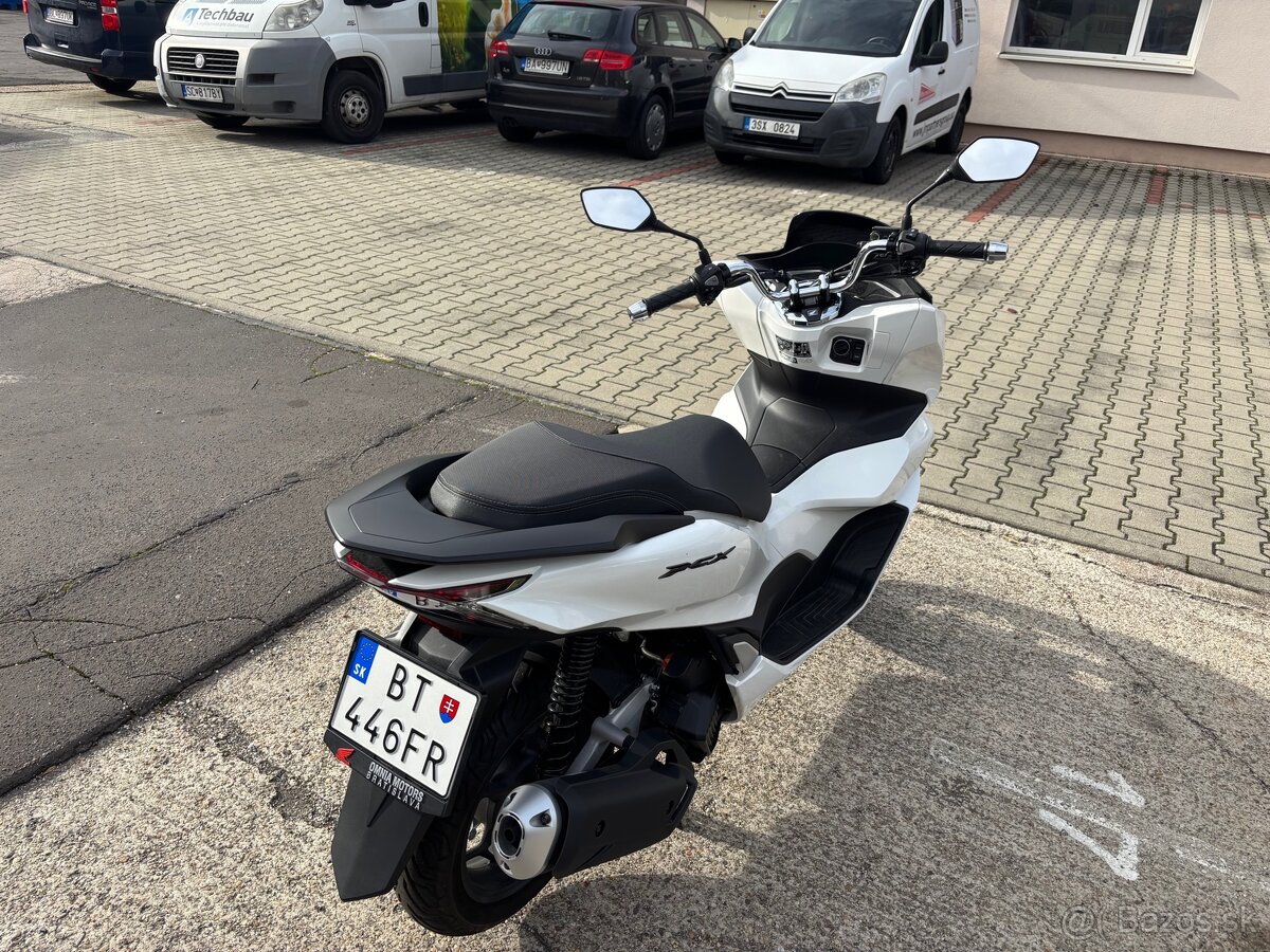 Honda PCX 125, najazd len 1064km, odpocet DPH - 8