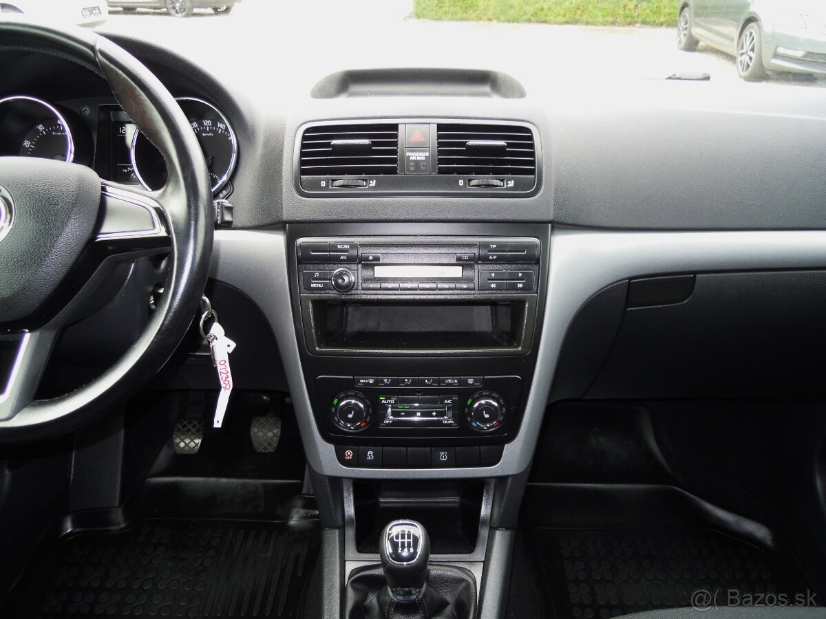 Škoda Yeti, 1.4TSi SERVIS - BEZ KOROZE - 8