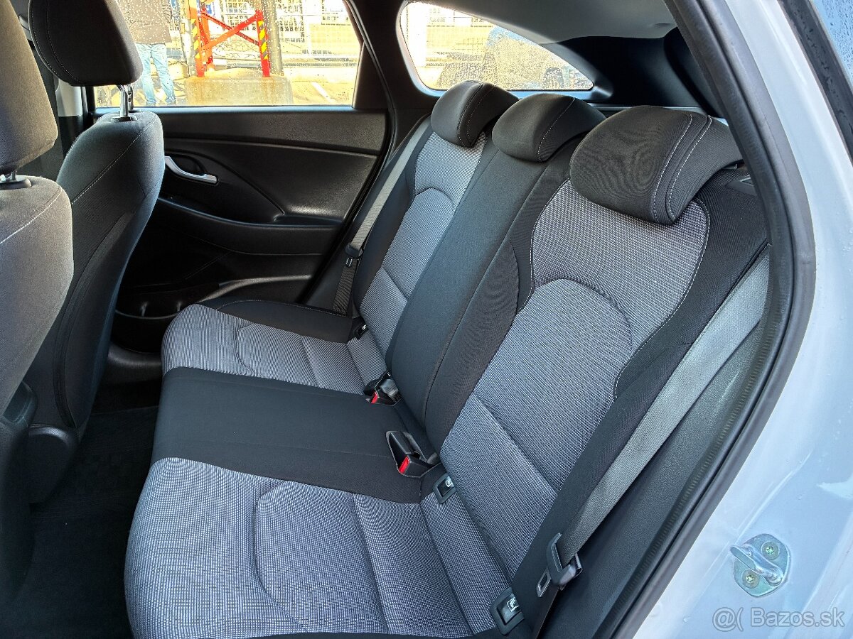 Hyundai i30 WG 1.0T-GDi 88kW COMFORT ČR DPH ZÁRUKA - 8