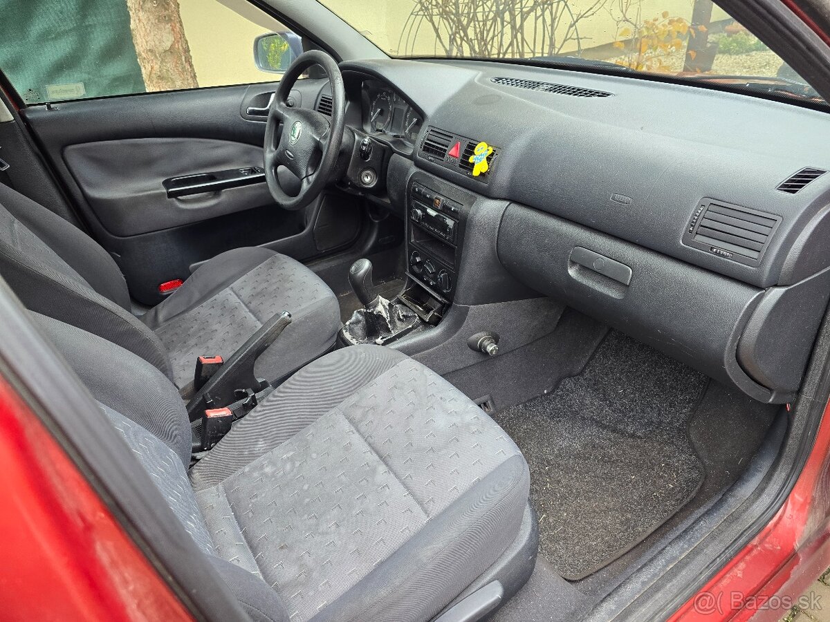 Škoda Octavia I 1.6i 75kW Ambiente 2003 Benzín + LPG - 8