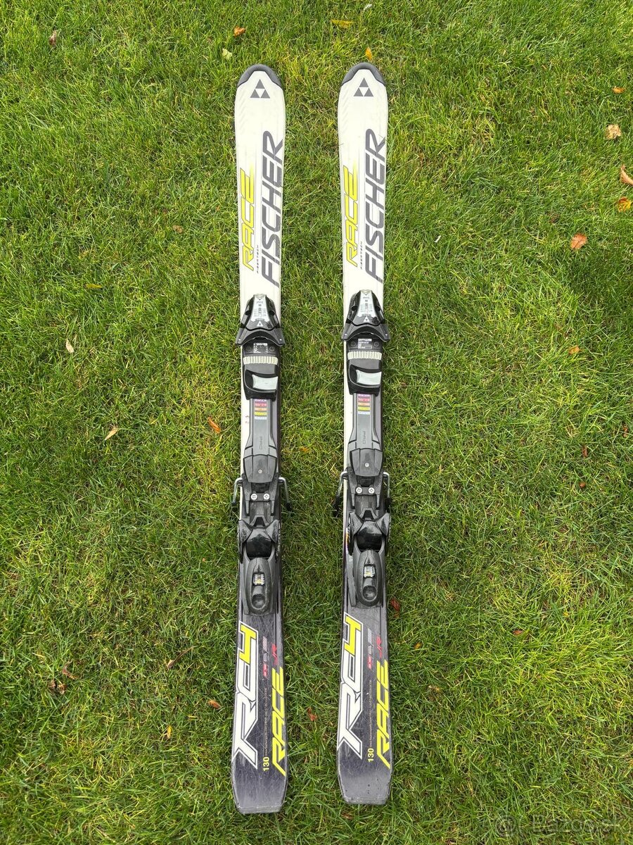 Lyže, palice, bicykle, nosič - 8