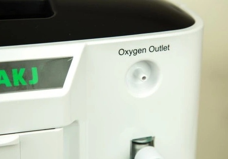 Kyslíkový koncentrátor + OXYMETER ZDARMA - 8