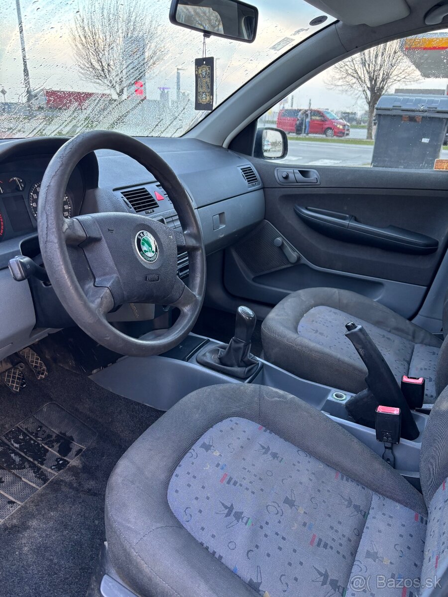 Škoda Fabia 1.2htp 6v 40kw - 8