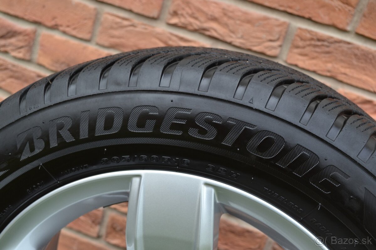 5x112 R16 Zimna sada Org. VW T-roc + 205/60 R16 - 8