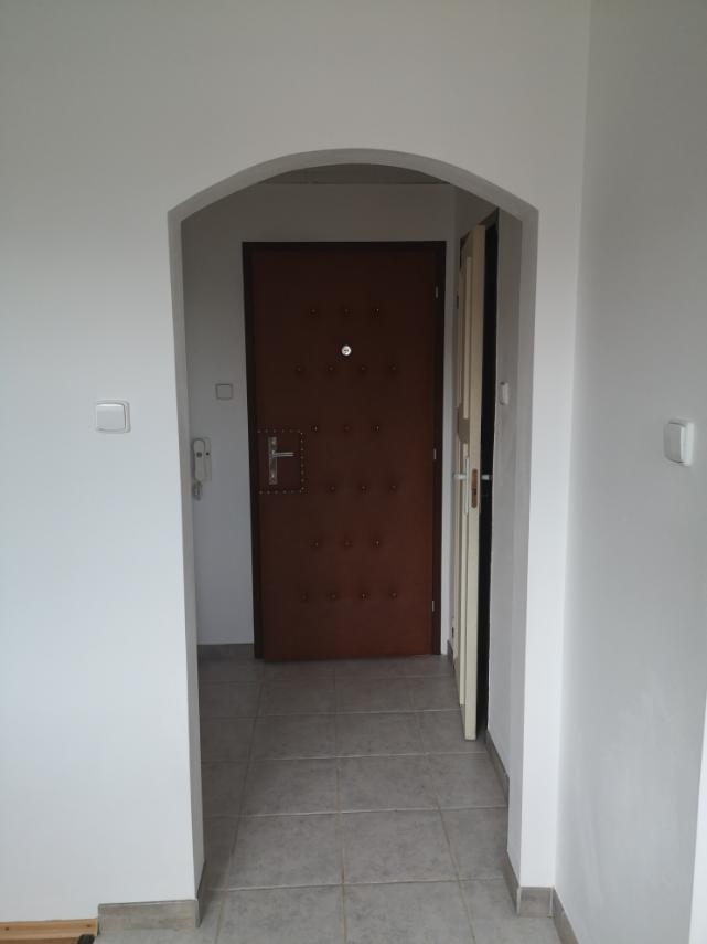 DLHODOBY PRENAJOM 1i/7.p MOSKOVSKA, BB - 8