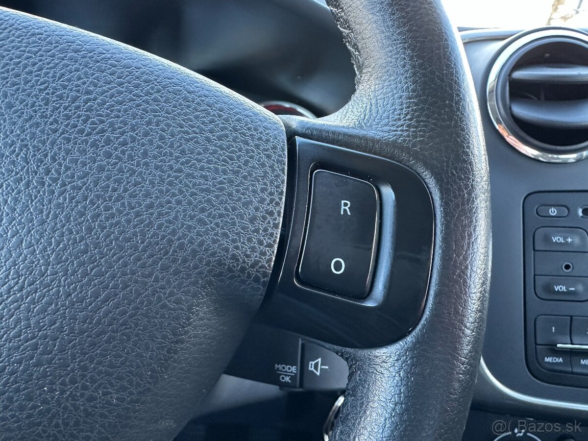 Sandero STEPWAY 0.9/66kW 2.Maj r.v.2014 KLIMA - 8