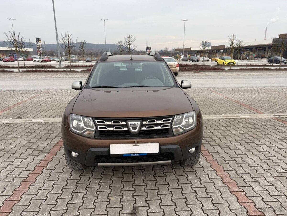 Dacia Duster 1.2 TCe 92kw ČR 1.maj. TZ - 8