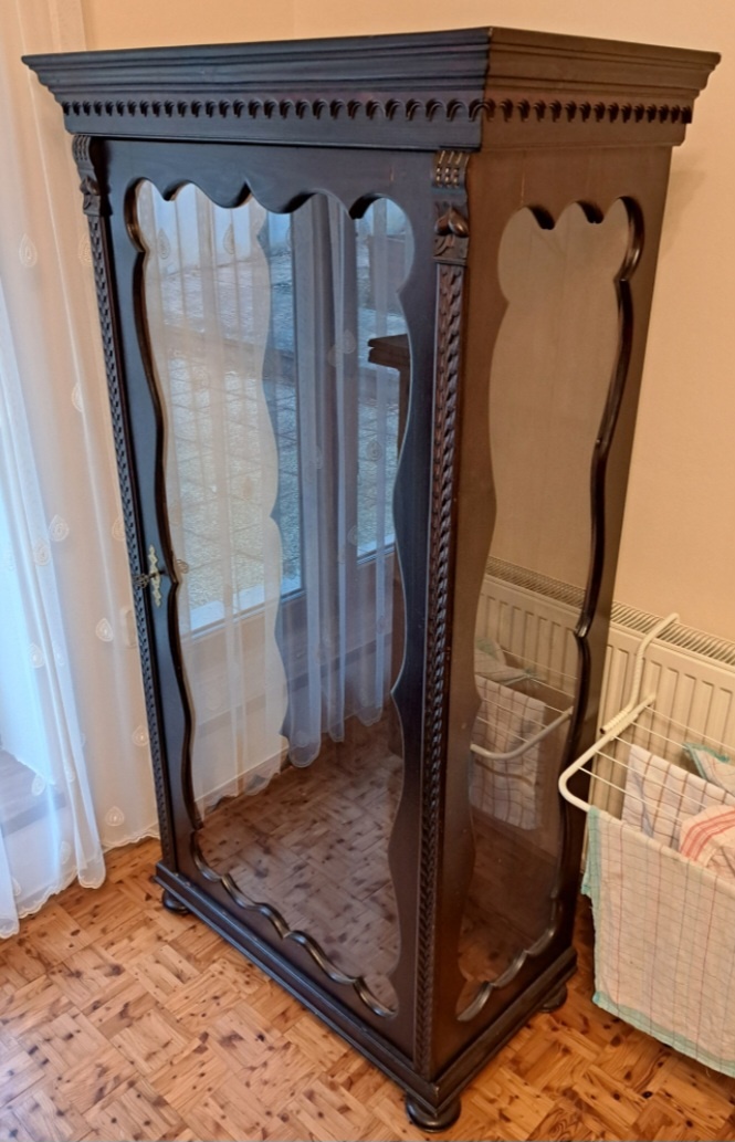 Vitrina starozitna presklenena - 8