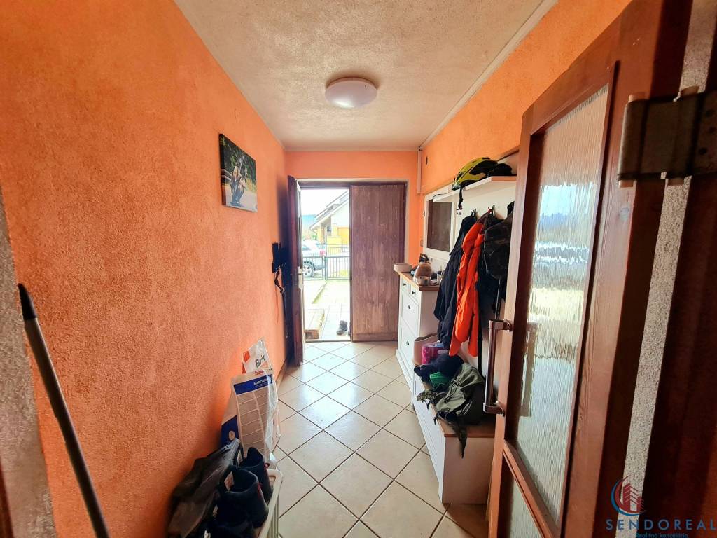 5.izb RD Čereňany pozemok 1028m - 8