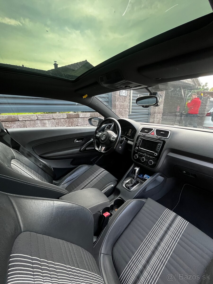 VW Scirocco 2.0 TDi 125 kW, 2013, R-line úprava, TOP stav - 8