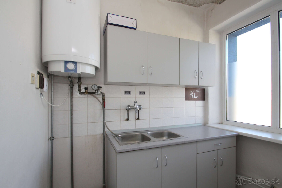 Prenájom priestorov Brezno - 8
