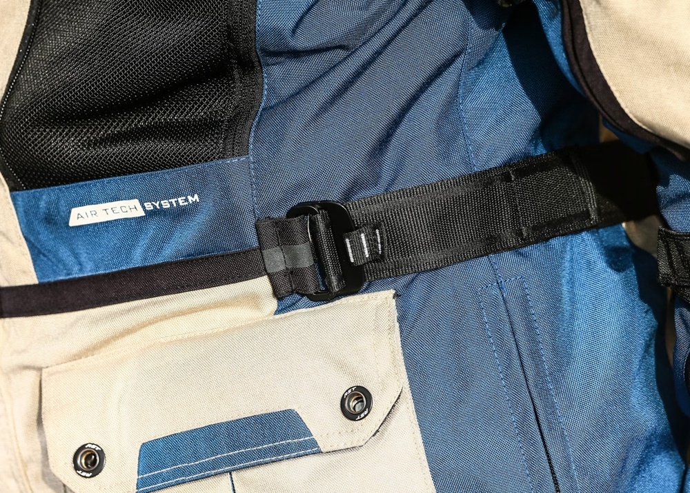 Predám moto bundu a nohavice RST Adventure - 8