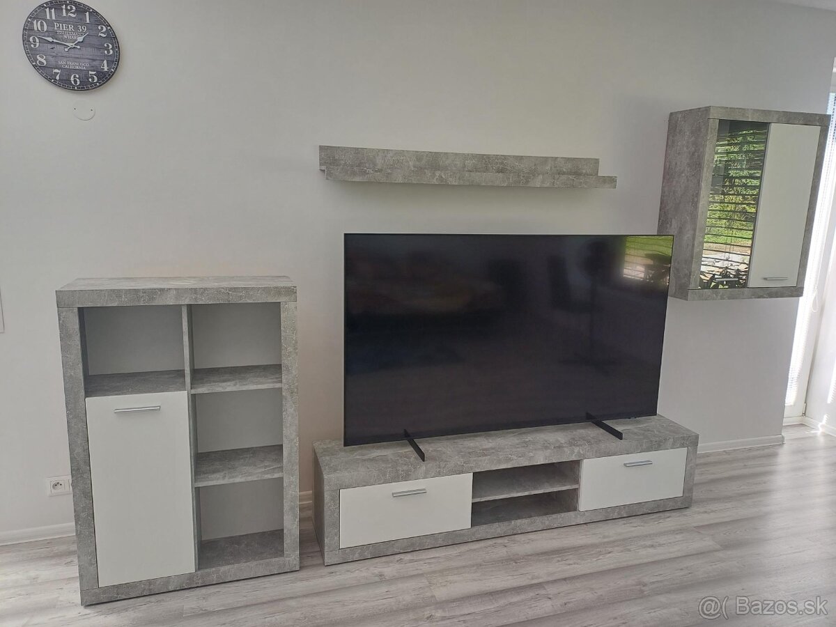 Obývacia stena, stôl, kuchynský stôl so stoličkami - 8