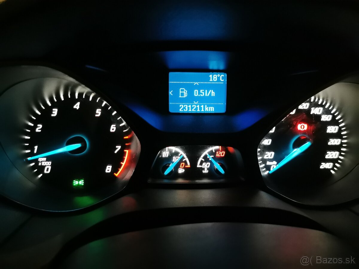 Ford Focus 1.0 EcoBoost 92kW, r.2013 - NOVÁ TK a EK do 2027 - 8