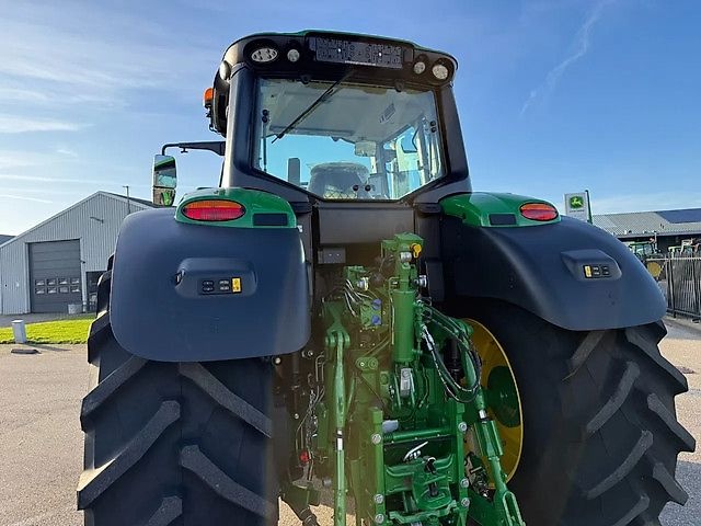 John Deere 6M200 DEMO - 8